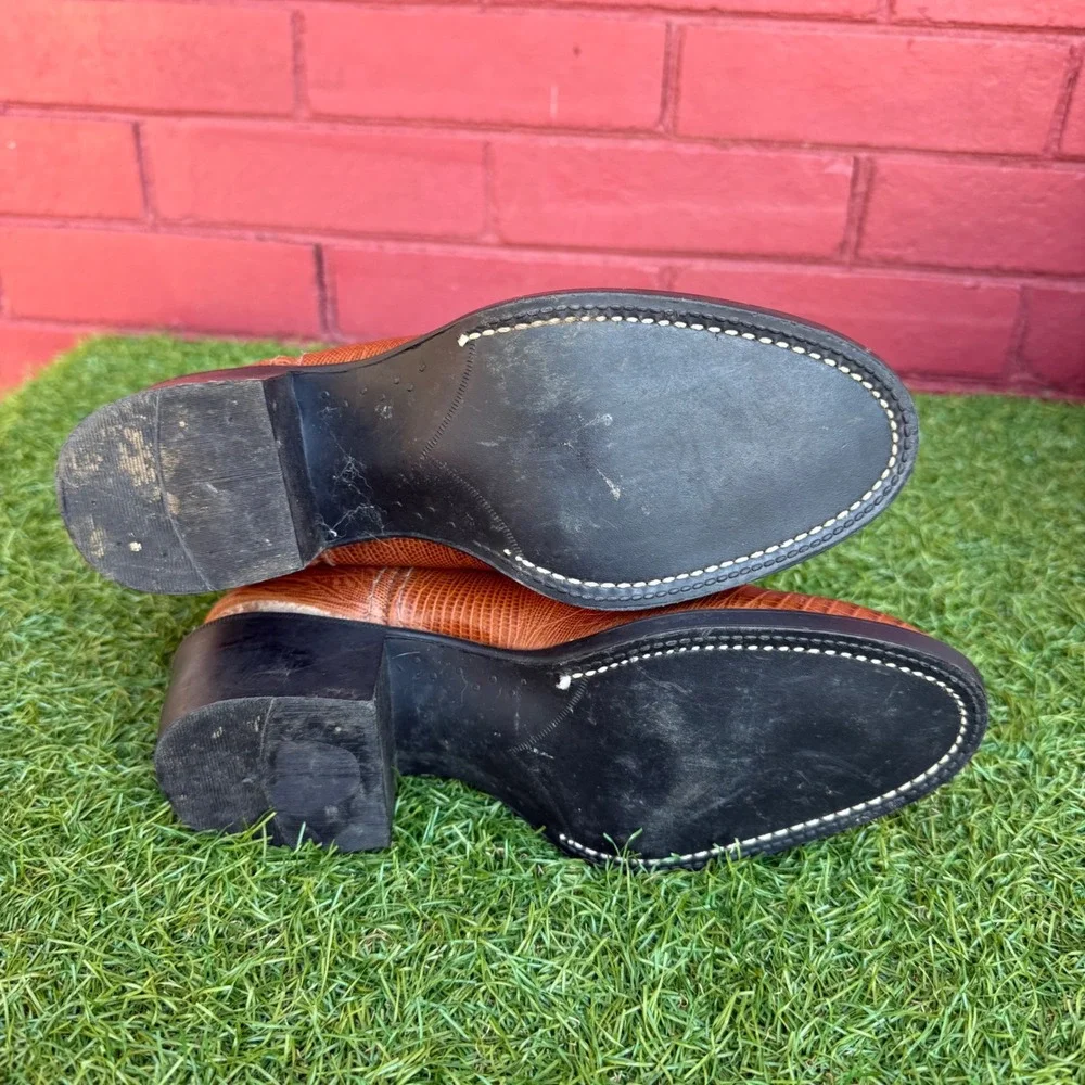 Old West heel has
